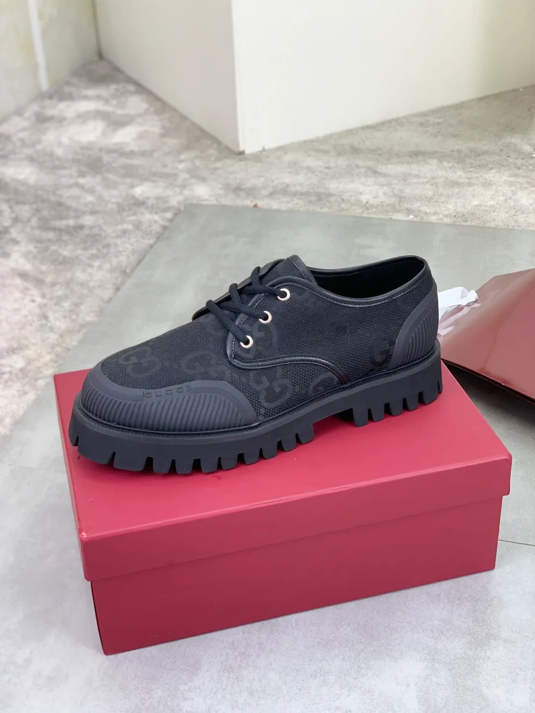 Men's Men's Shoes 💰P420 💰【New Style】 Gucci lazy slip-on couple 🧑‍🤝‍🧑 style high-top leather shoes hot selection (Gucci GUCCI) official website latest Gucci lazy 🎁 leather shoes, hot style 💥 style is simple and elegant, exclusive for trendy men. Unique official website latest brand original double G pressure Floral elements 👑 Original Gucci decoration, fashionable and elegant, fabric original calfskin with double G denim ✅ Fully imported soft sheepskin lining, official website designated wear-resistant lightweight foam business outsole, classic model taken in kind 🎬 Size: 35-46 Various colors available